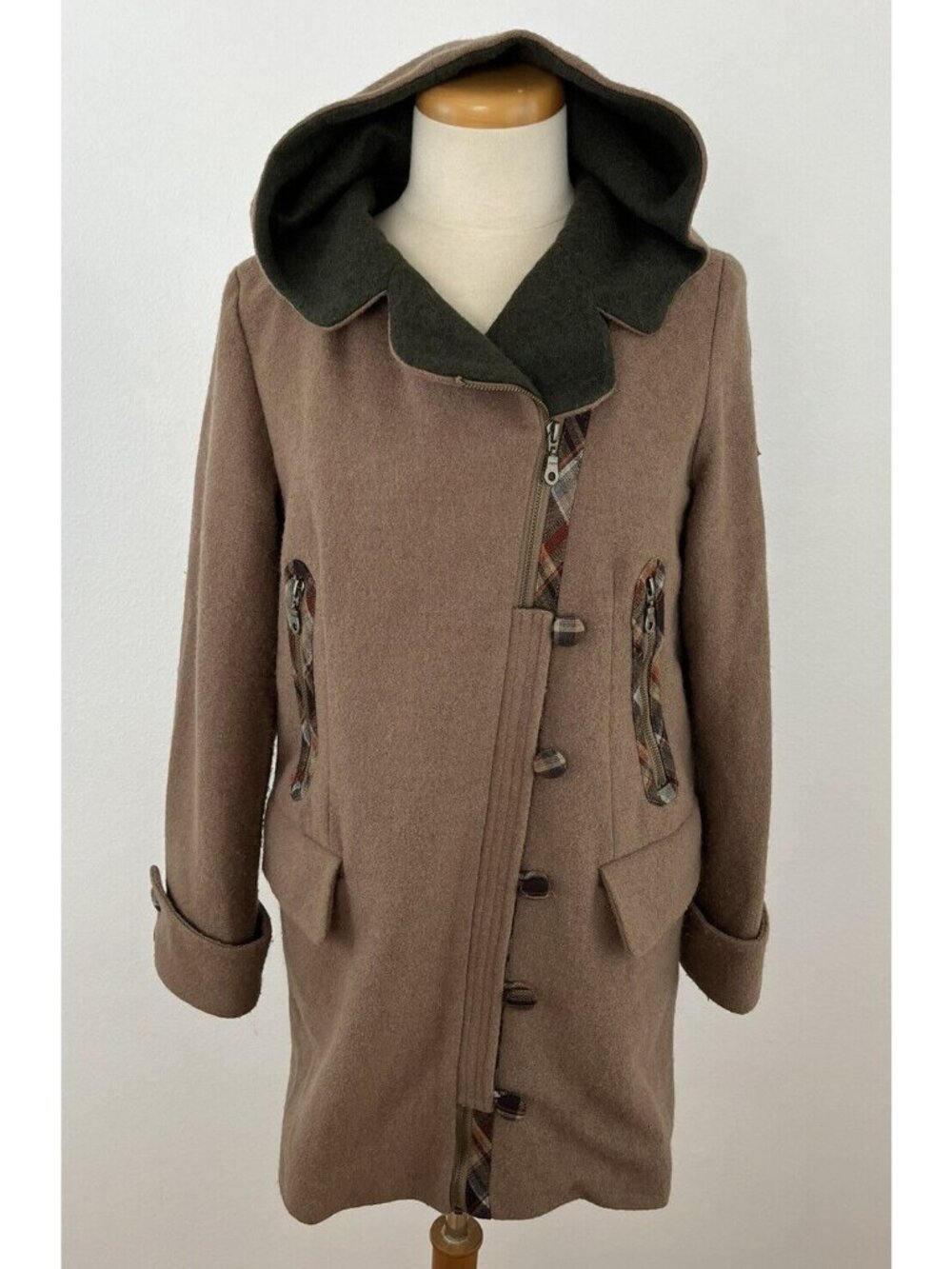 Crazy in Life Artka Jacket Coat Women's L 165/88A Hooded Plaid Accents Pockets